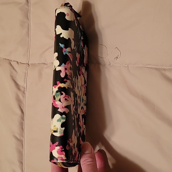 Kate Spade long zip leather wallet in pretty water color pattern - Picture 10 of 10